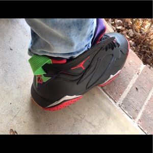 Meet your Posher, Bruce